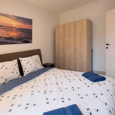 Vakantie-b'lankenberge The One